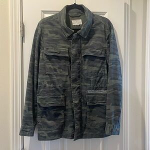 Women’s Caslon Camo Jacket